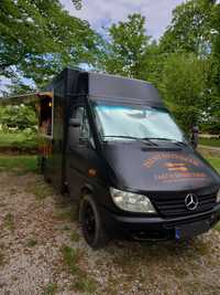 Mercedes-Benz Food Truck (z odbiorem sanepidu+ KSIĘGĄ HACCP)