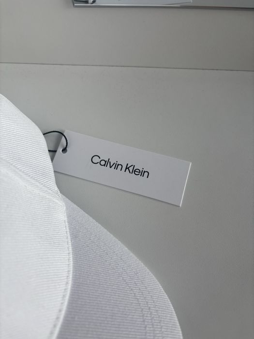 Czapka z daszkiem Calvin Klein nowa z metką biała
