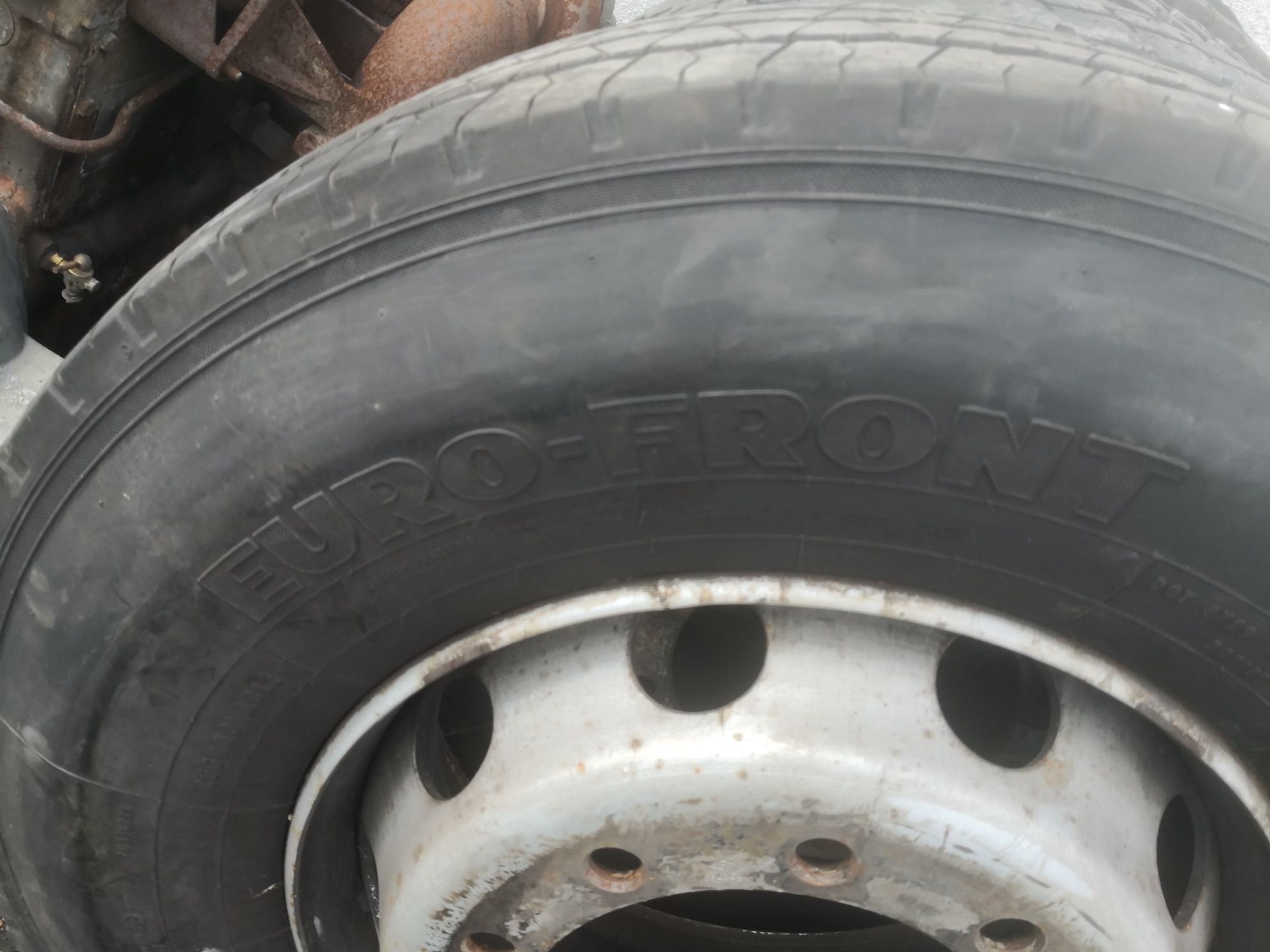 Opony z felgami kola 295/80R22.5 dolble stat