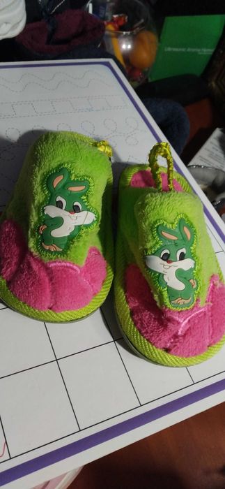 Дитячі кімнатні тапки