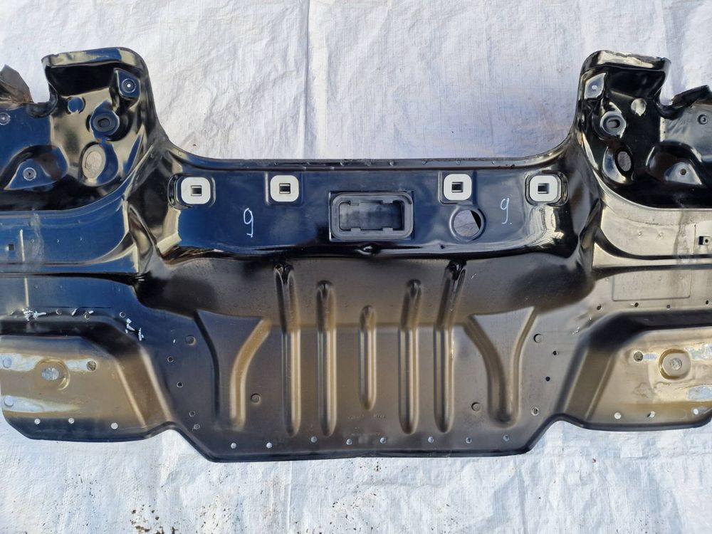 pas tylny Ford Mustang 2010, 2011, 2012, 2013, 2014