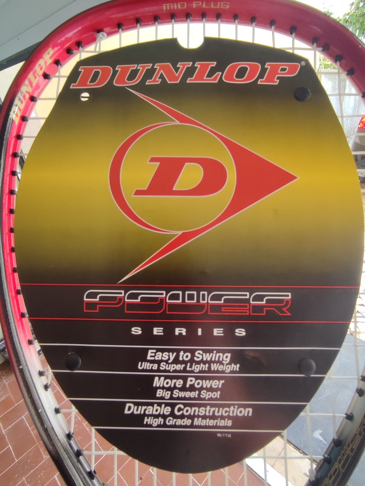 Raquete Dunlop nunca usada