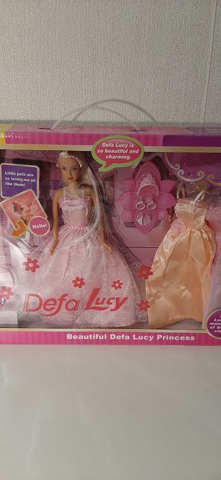 Лялька з вбранням і аксесуарами Великий набір 6073B