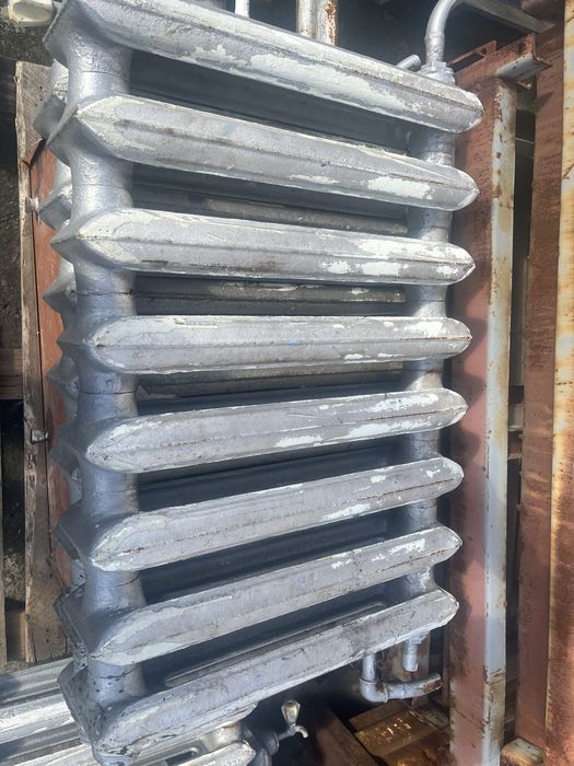 Продам батареї Чугуна