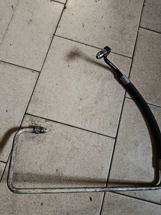 Шланг/Трубка гідропідсилювача керма ГУР Jeep Grand Cherokee (01-09)