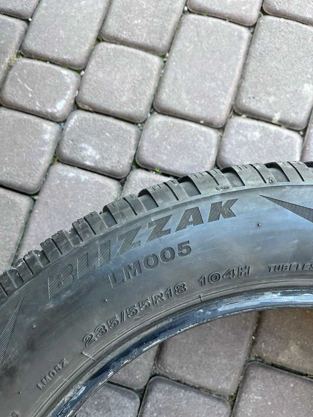 Opony Bridgestone Blizzak LM005 235/55/18 104H XL