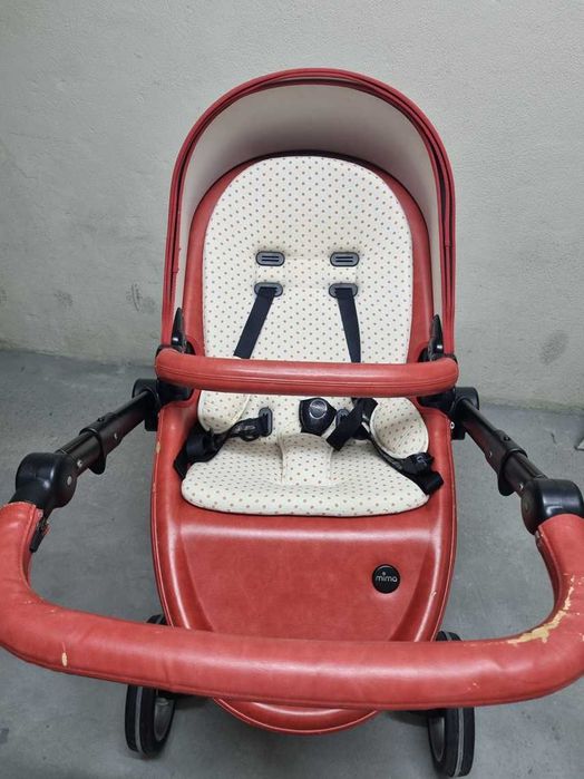Carrinho Mima encarnado - Usado