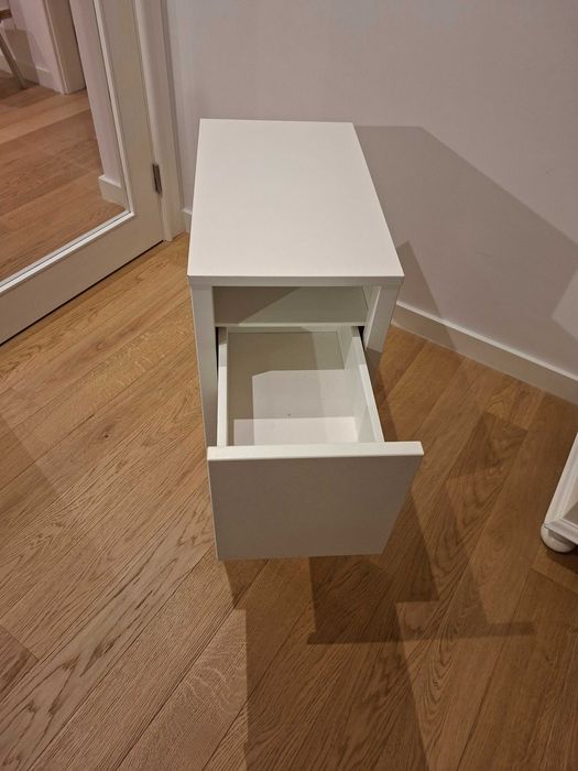 Mesa de Cabeceira IKEA NORDLI – Branco (30x50 cm)