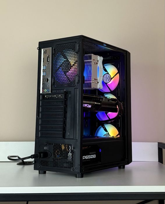 Корпус Vinga CS216b + 4 RGB вентилятора