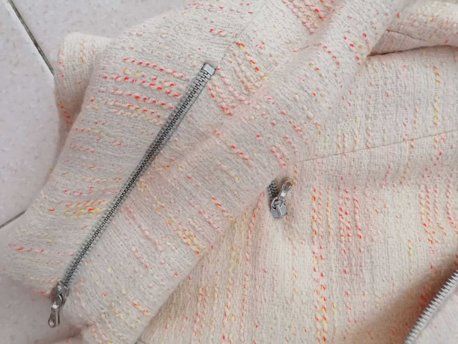 Casaco com fechos da Zara, tamanho Xs