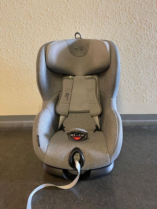 Автокресло Britax romer