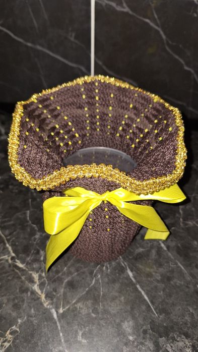 Вази ручної роботи для квітів.