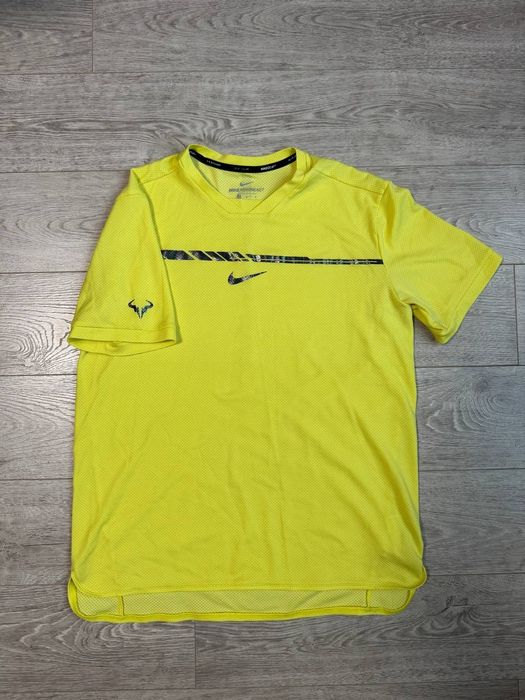 Футболки спортивные мужские, фирма nike, размер l.