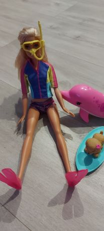 Lalka Barbie zatoka delfinów