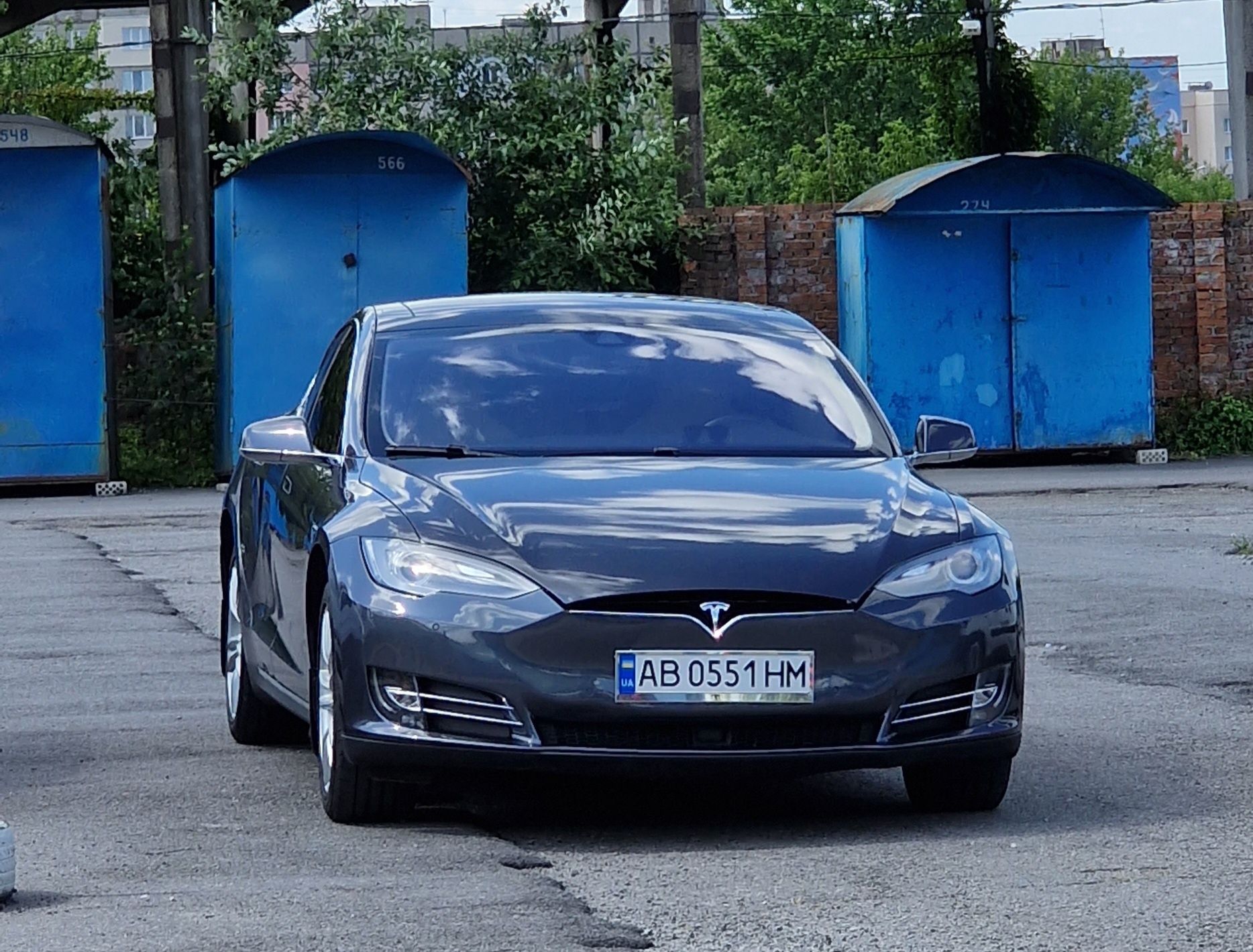 Tesla model S 85. CCS.