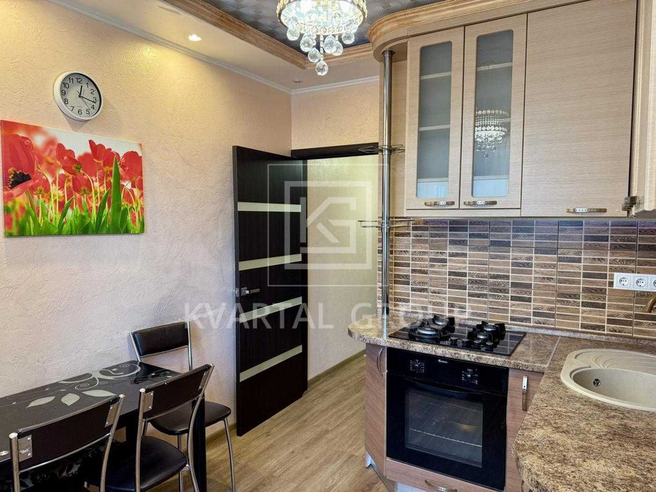 Двокімнатна з ремонтом, Єоселя Впо, сертифікат, біля парків