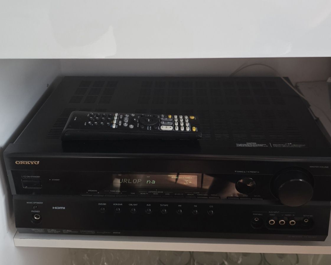 Amplituner  Onkyo Tx-SR307 5.1.  5x65w