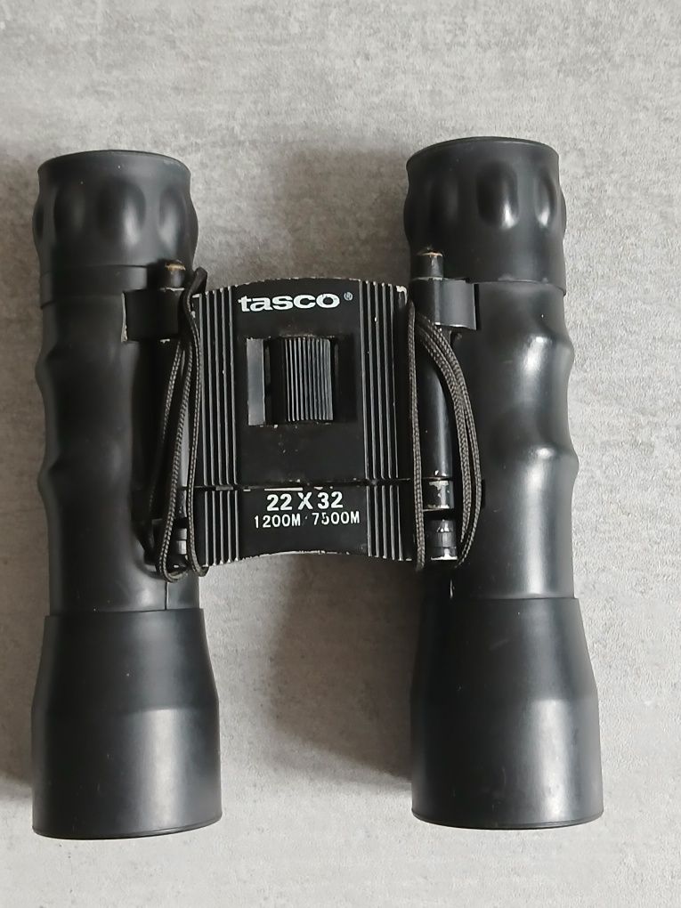 Lornetka Tasco 22x32