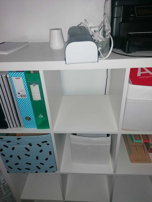 Estante Kallax em excelente estado