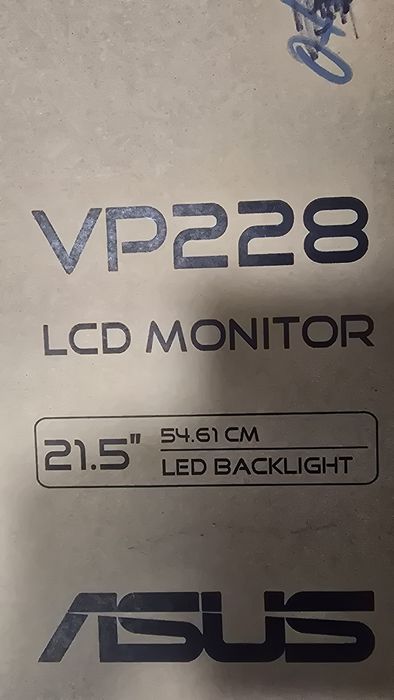 Monitor Asus 22 cale nowy