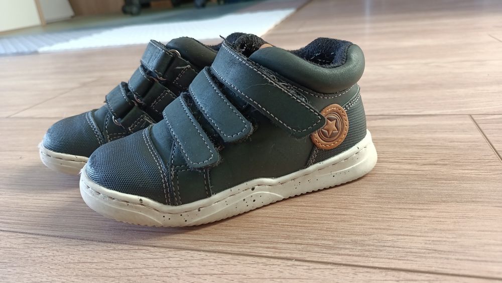 Buty ocieplane adidasy dla chłopca rozmiar 25