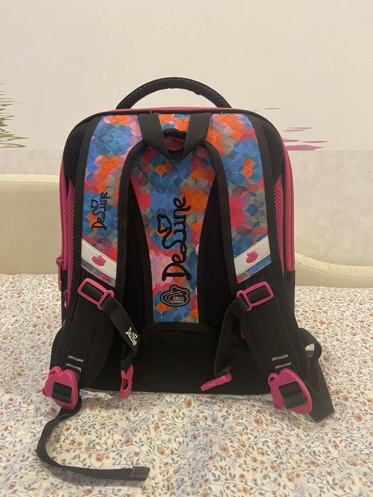 Детский школьный рюкзак для начальной школы