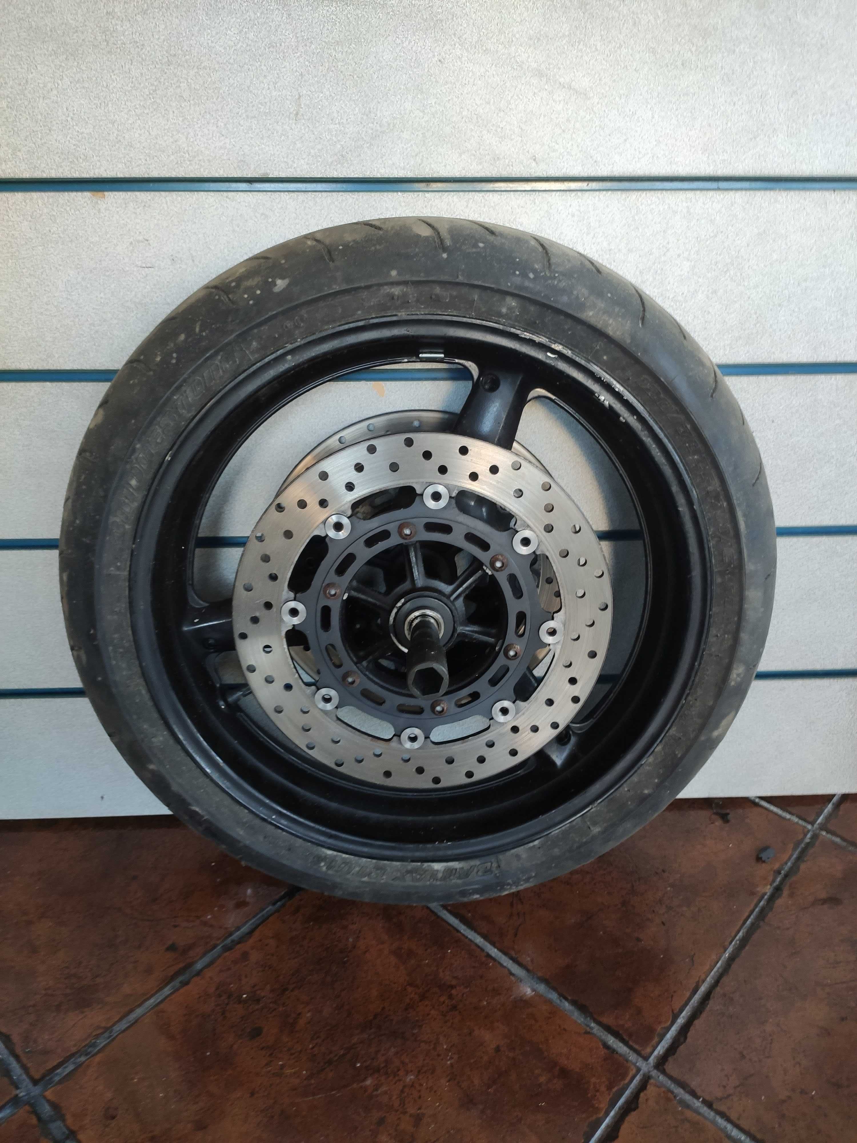 Peças Yamaha R1 2001