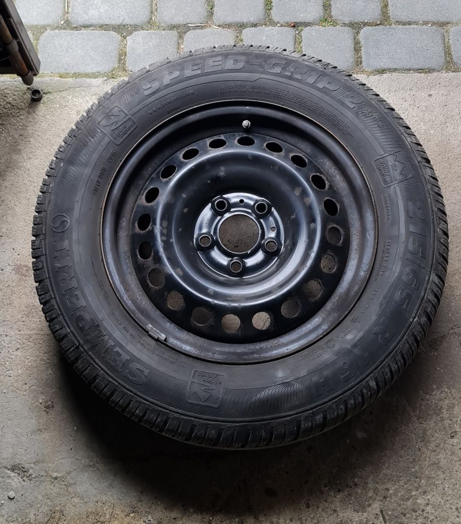Koła zimowe Semperit Speed-Grip 2 215 65 r16 Nissan