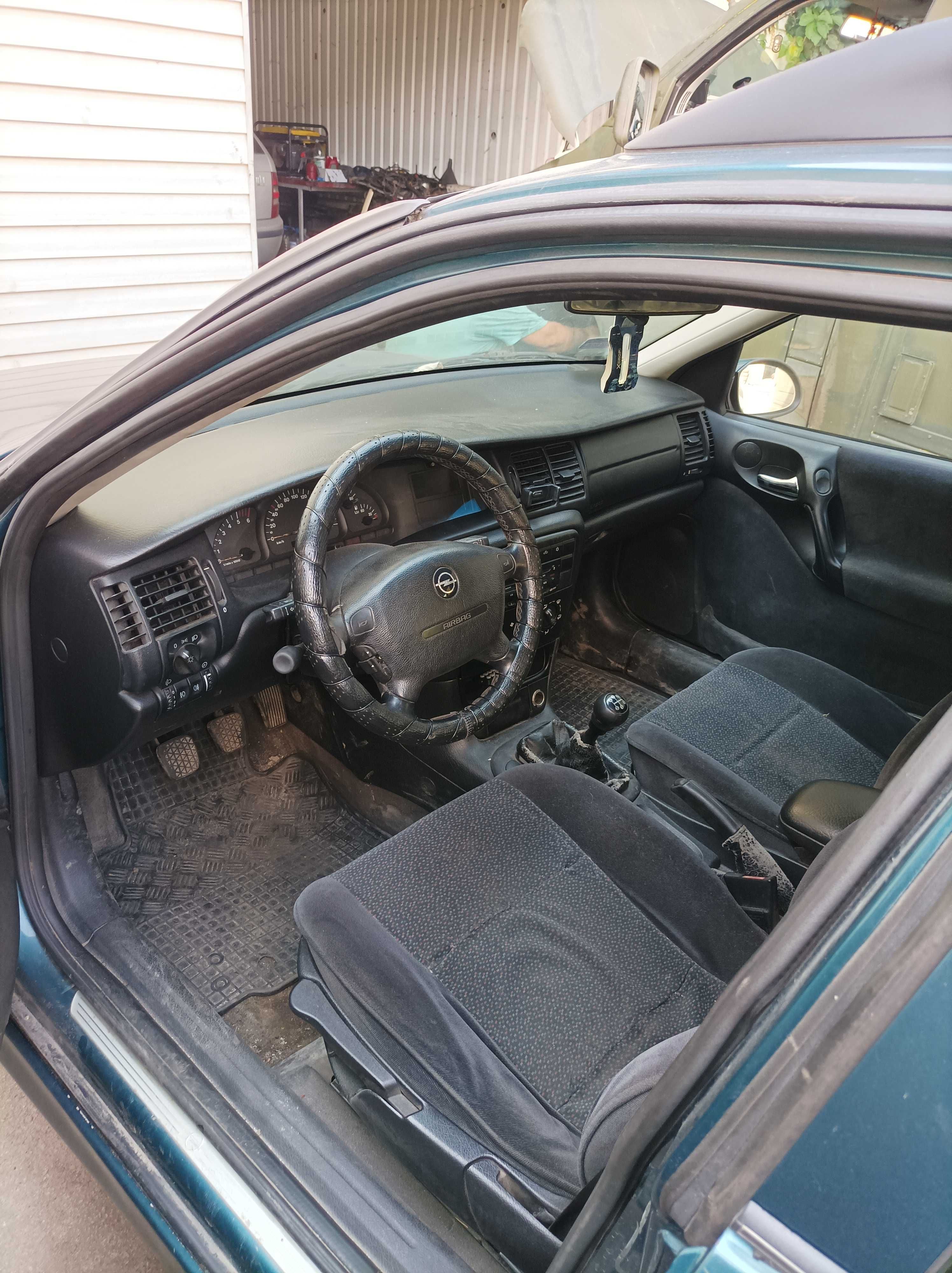 Розборка Opel Vectra B 2.2 DTI 2000р. Універсал