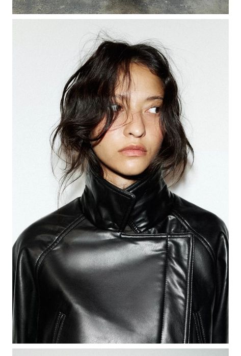 Куртка Zara, нова 4749/723/800