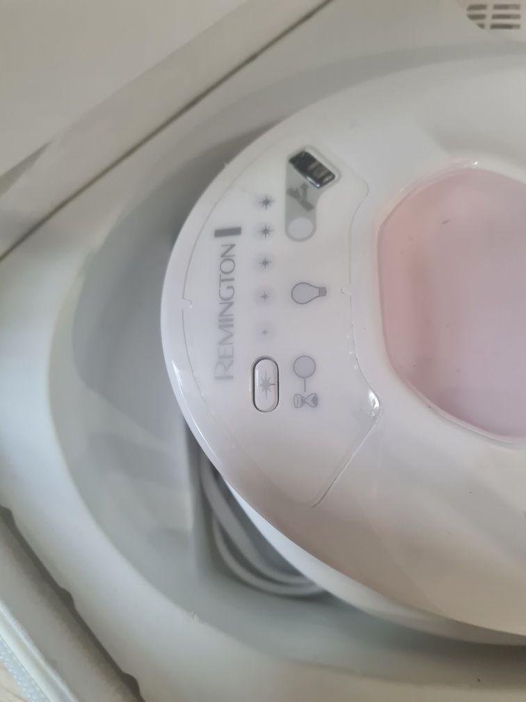Depilator Remington iLight Prestige IPL6750