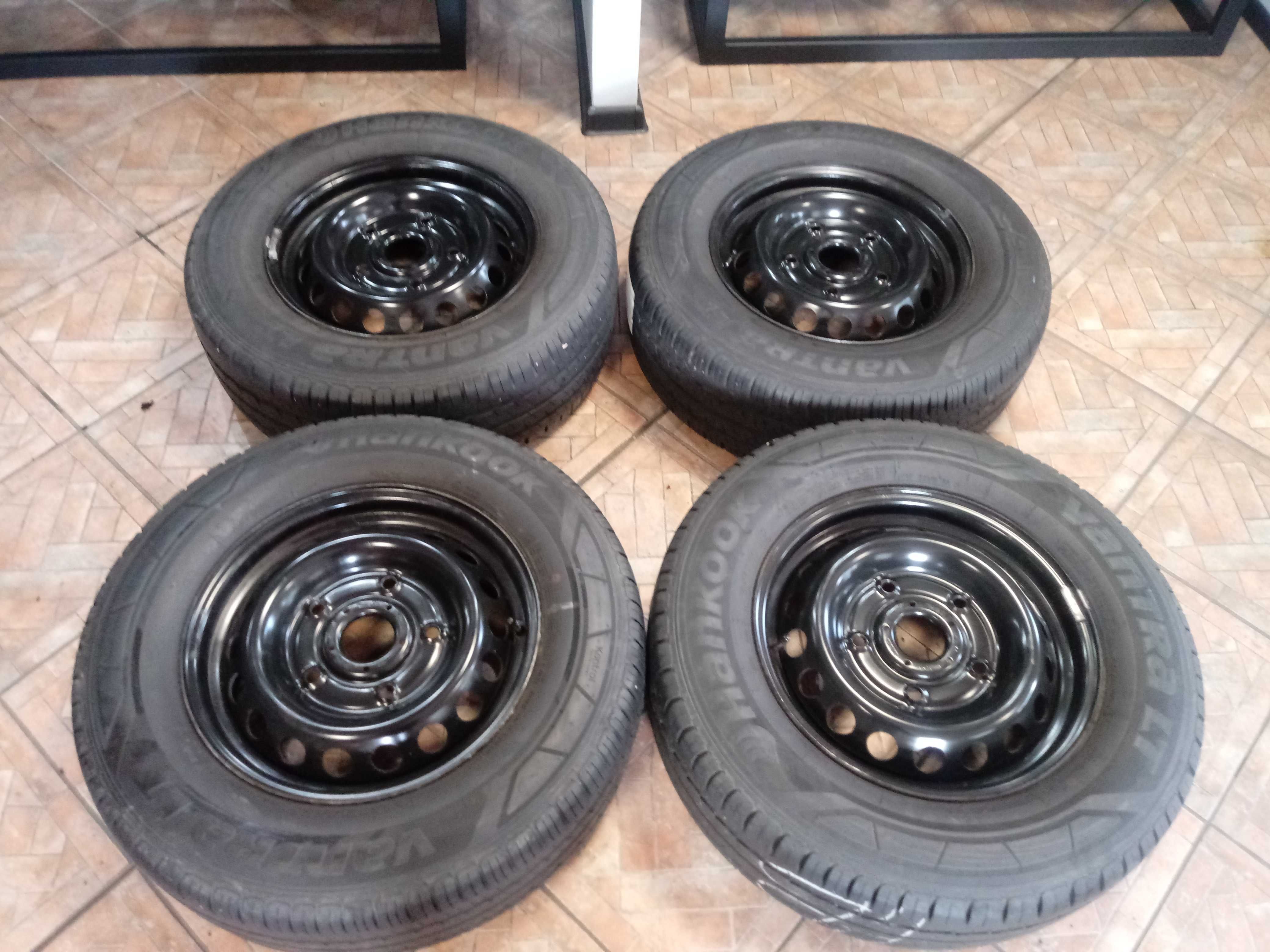 Felgi stalowe 16 CALI 5x160 FORD / 578