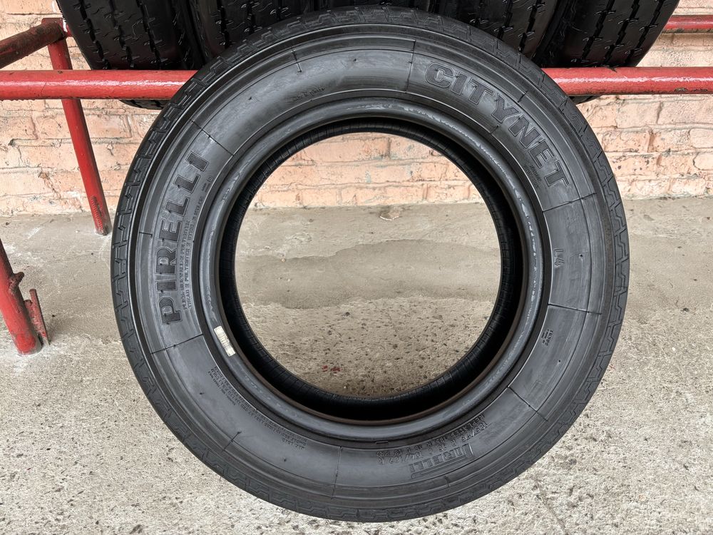 В наявності 6шин Літніх 185/75R16c Pirelli