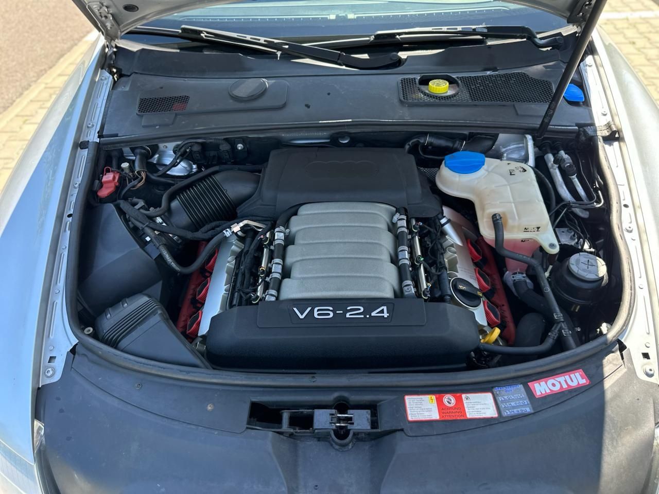 Audi A6 C6 Kombi 2.4 V6 Benzyna + LPG

Rok produkcji: 200