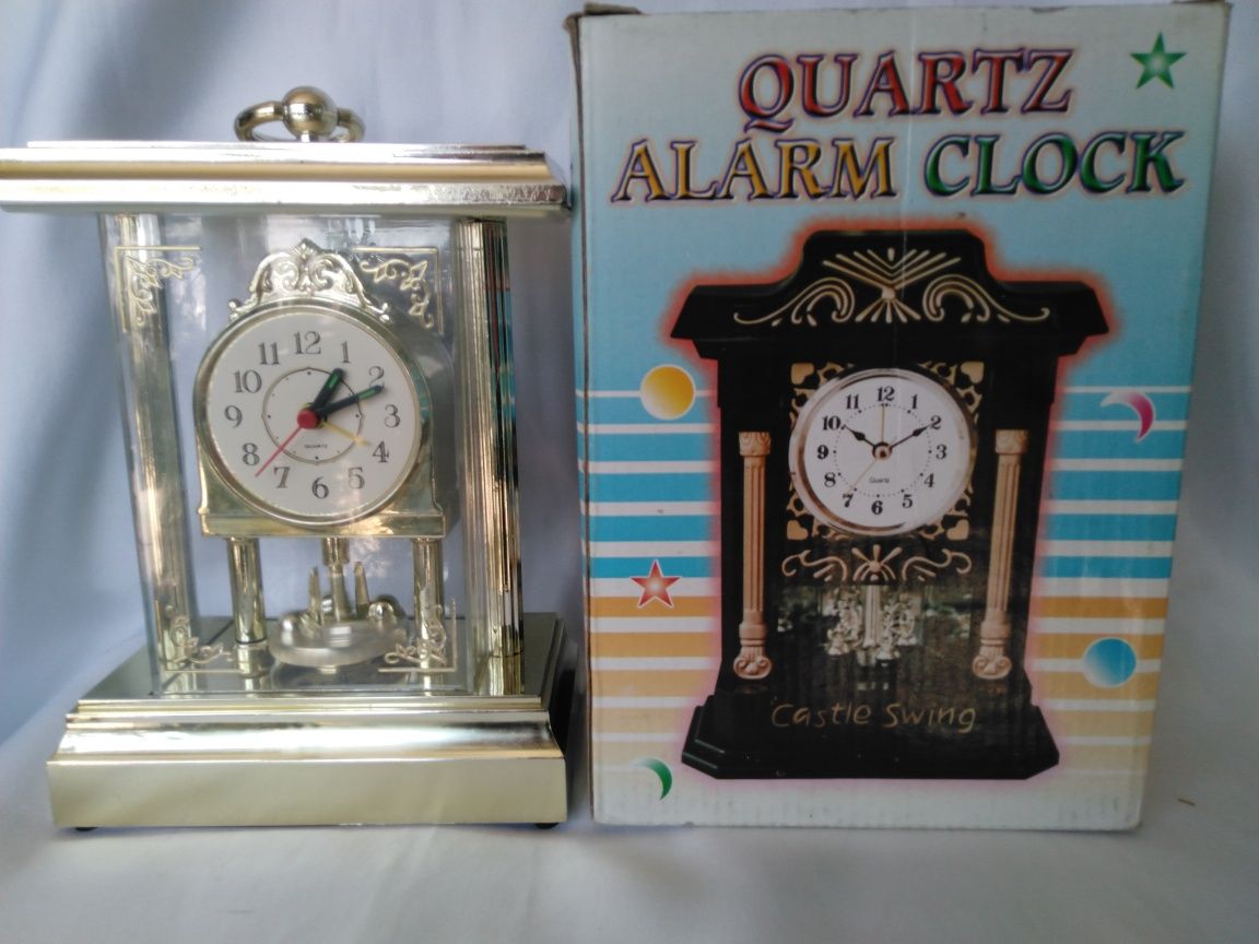 Интерьерные оригинальные настольные часы с маятником и музыкальным буд