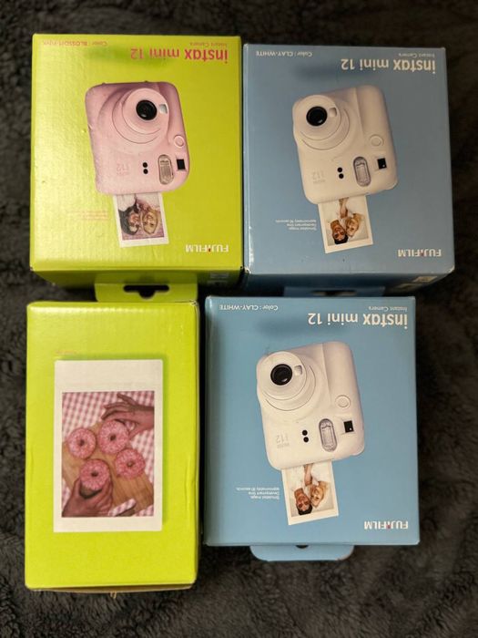 Камера instax mini 12 нові в усіх кольорах