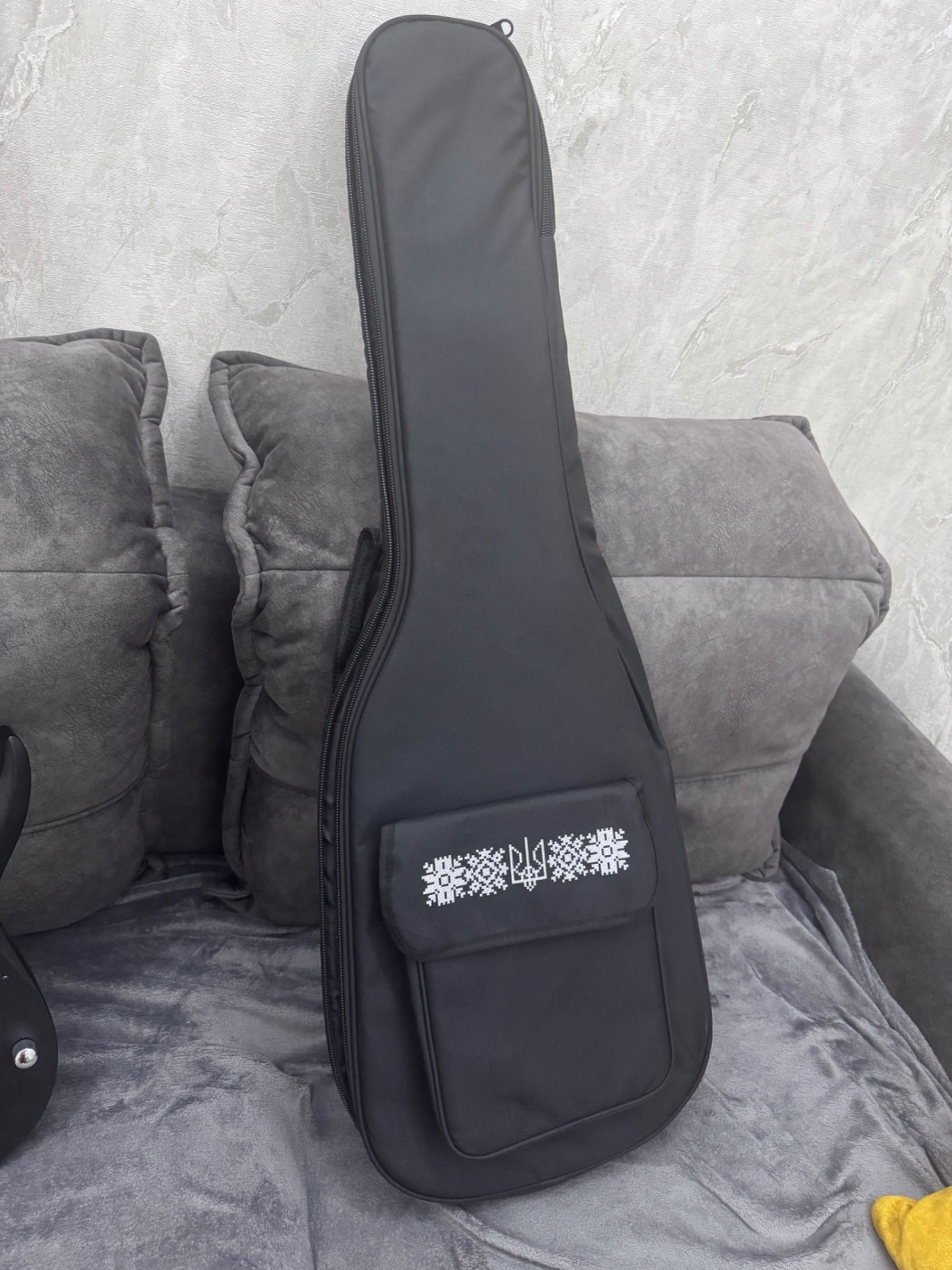 Електрогітара Cort X-1 + комбік Hiwatt Maxwatt G10 — комплект