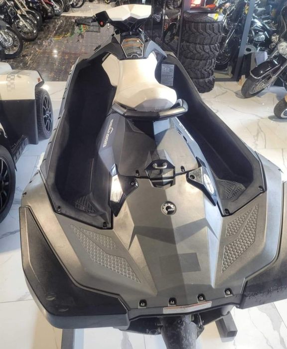 Skuter wodny Spark 110