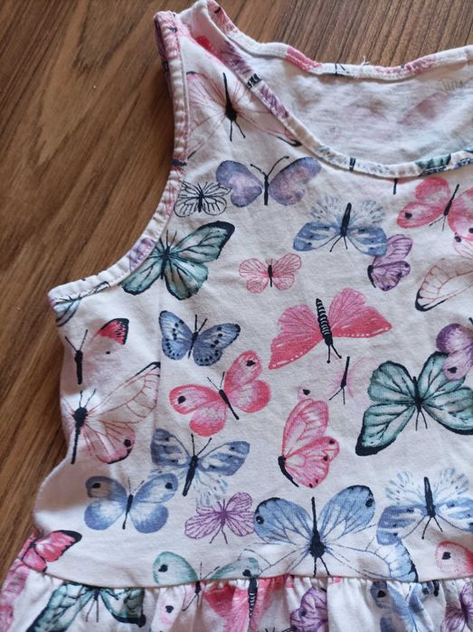 Sukienka motylki H&M rozm 116/122
