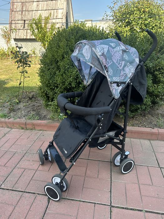 Дитяча прогулянкова коляска FreeON Simple black-blue