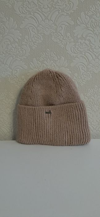 Шапка зимова  жіноча