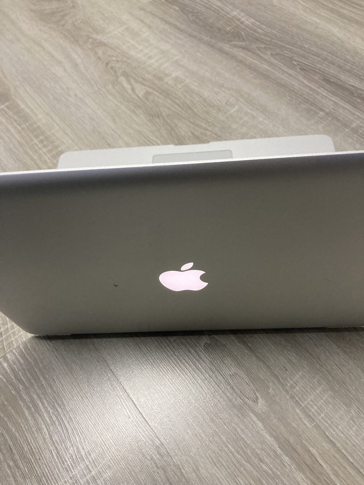 Apple Macbook pro a1286 i7 2012