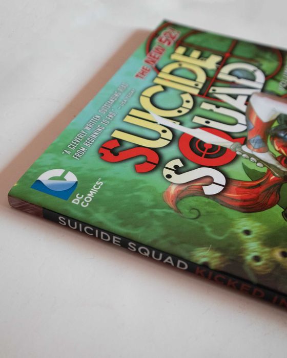 BD "Suicide Squad Vol.1" (em inglês)