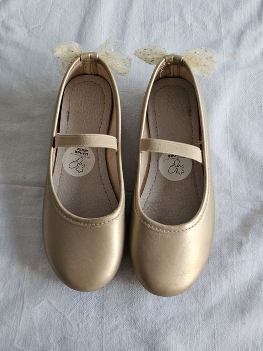 Baleriny z kokardkami