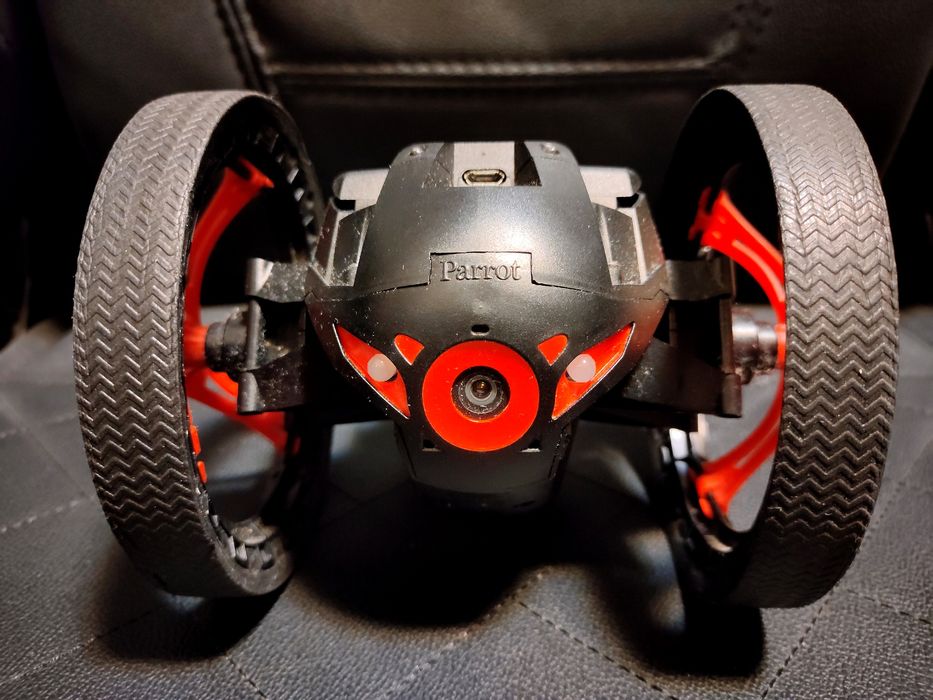 Drone terrestre Parrot Jumping Sumo