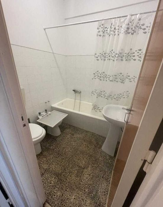 Quarto de casal - Benfica a 5min do C. Colombo