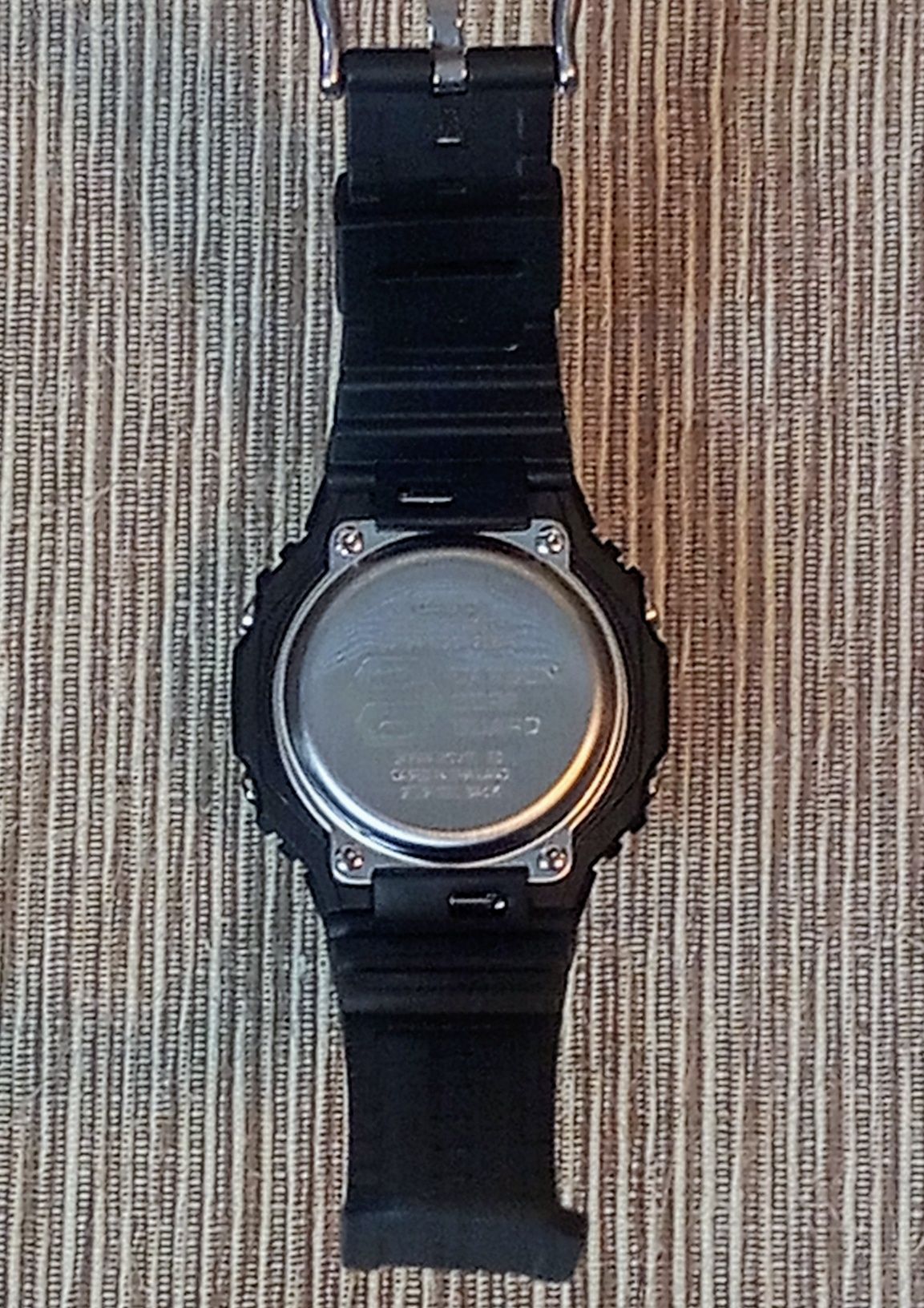 Oryginalny zegarek Casio G-Shock GA-2100