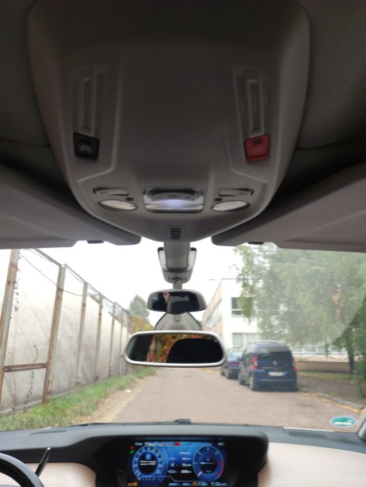 Автомобіль Сітроєн С4 гранд Пікассо