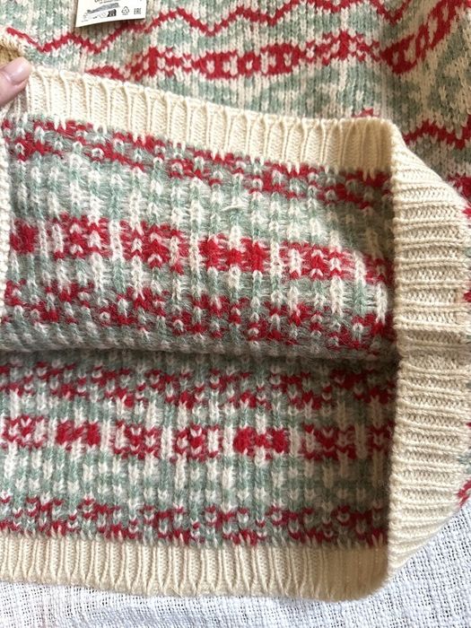 Трикотажний светр Zara розмір м свитер Zara світер Zara з узором коси