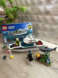 Klocki LEGO City 60221 - Jacht